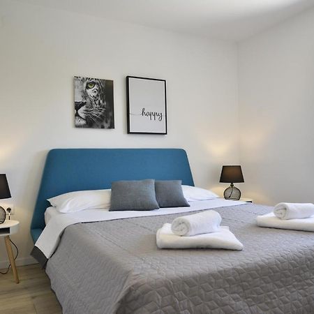 פולה Apartments Nona מראה חיצוני תמונה