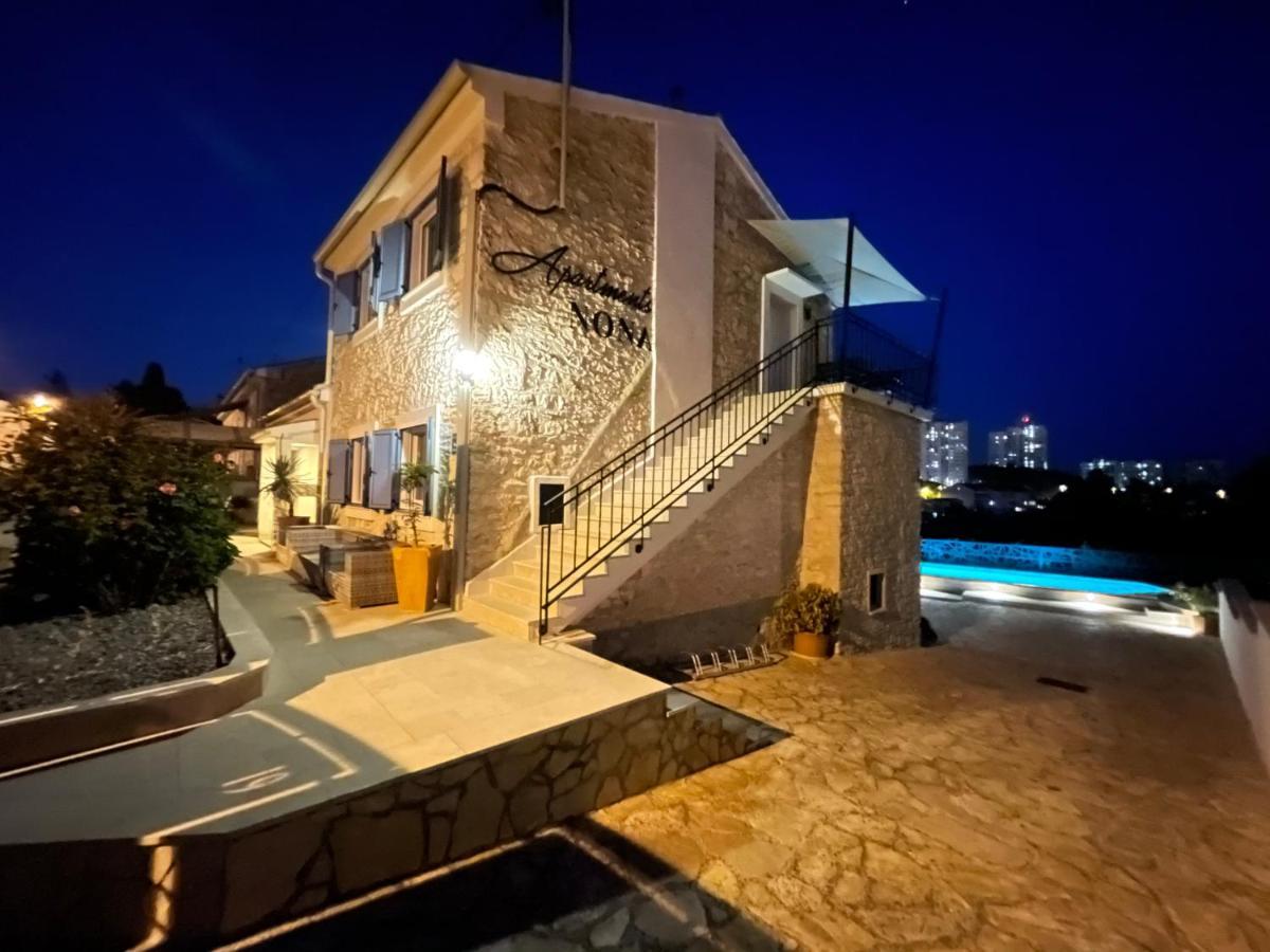 פולה Apartments Nona מראה חיצוני תמונה