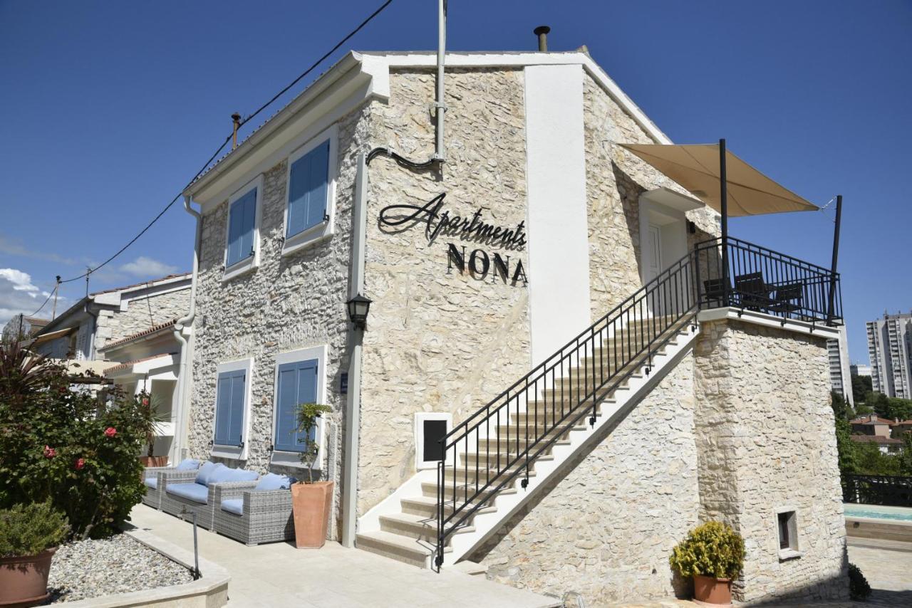 פולה Apartments Nona מראה חיצוני תמונה